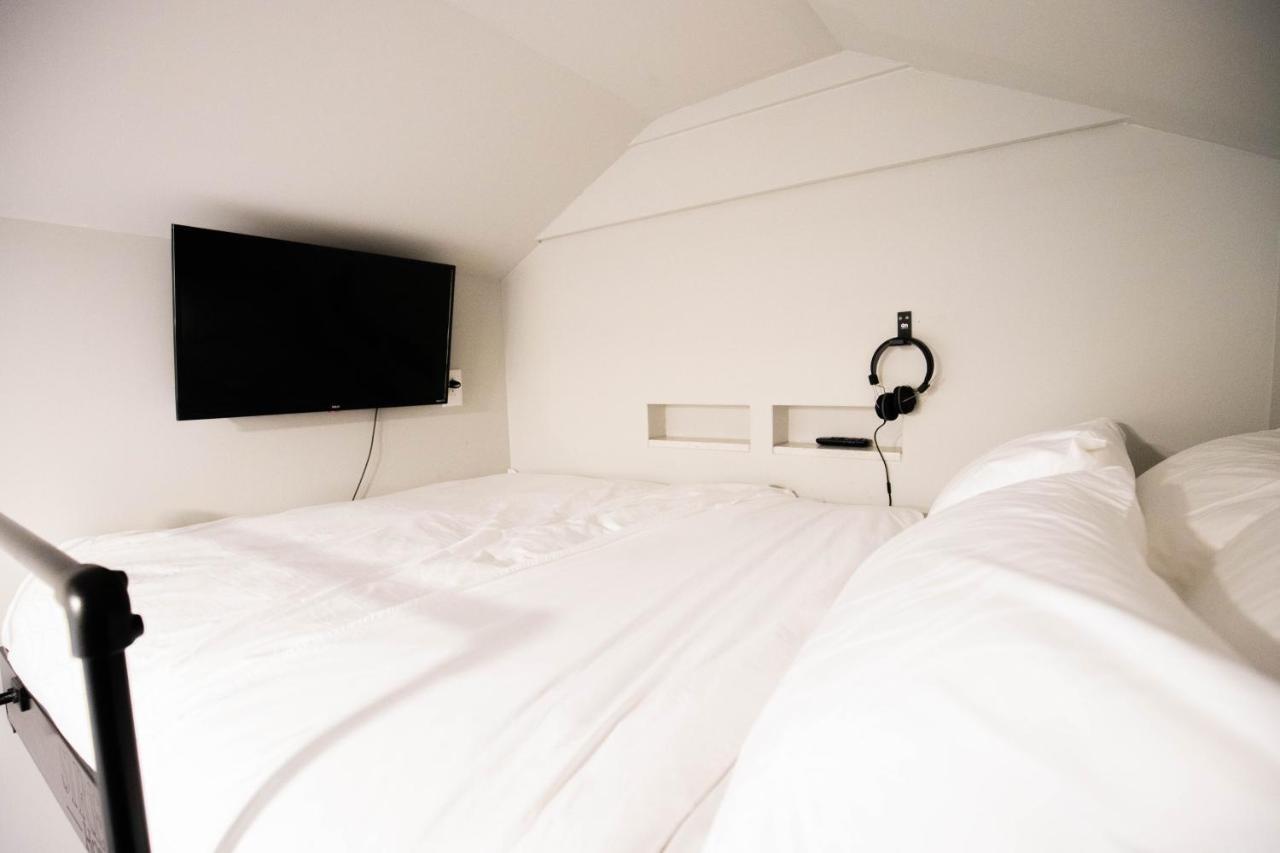 River Sirens Hotel-Contactless Check In Hotel Washington Bagian luar foto