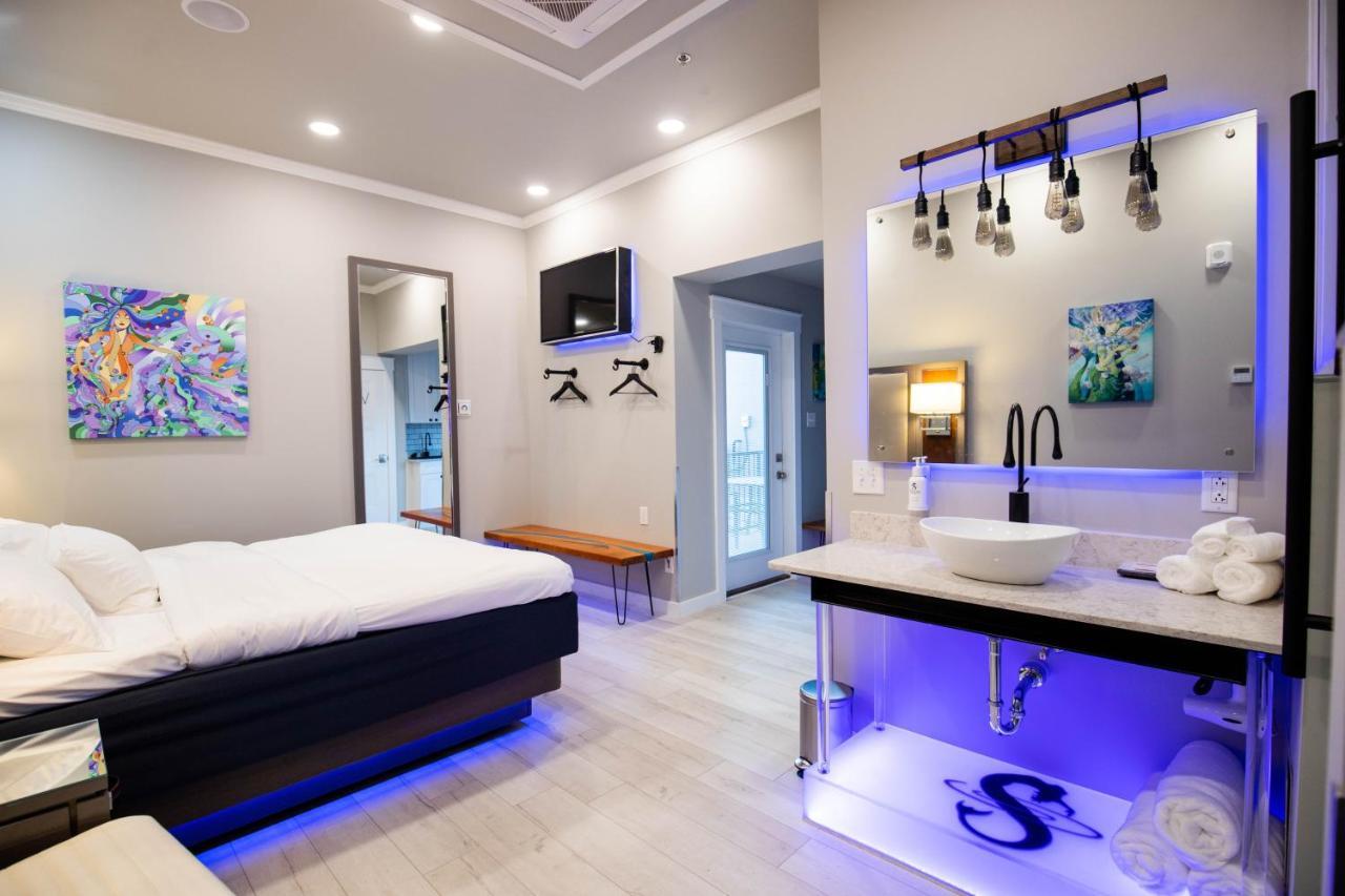 River Sirens Hotel-Contactless Check In Hotel Washington Bagian luar foto